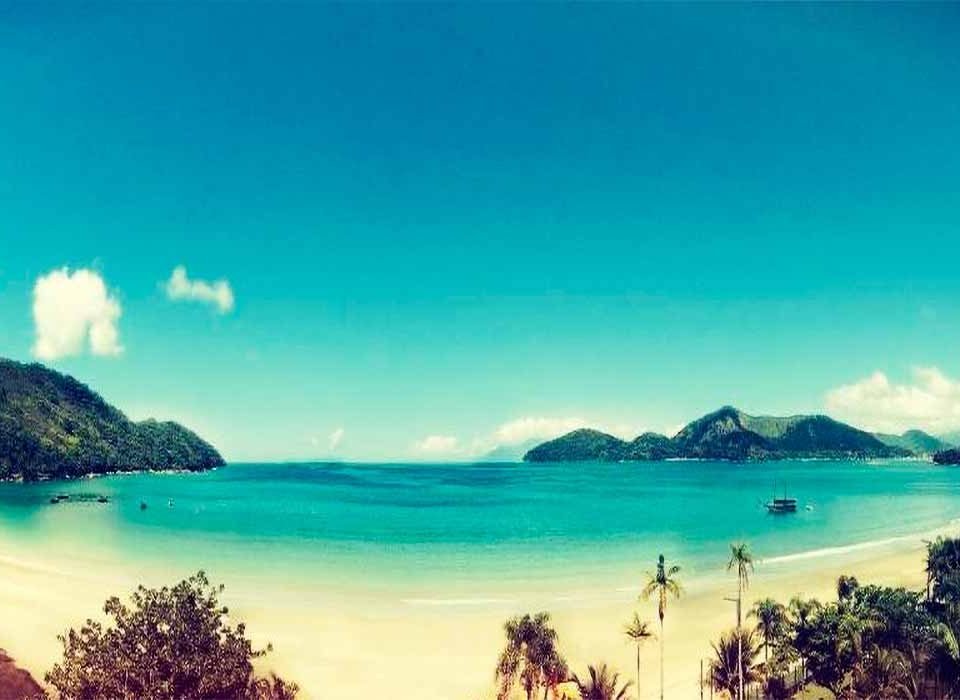 praia-da-enseada-no-guaruja-destino-do-litoral-paulista-para-passar-o-reveillon