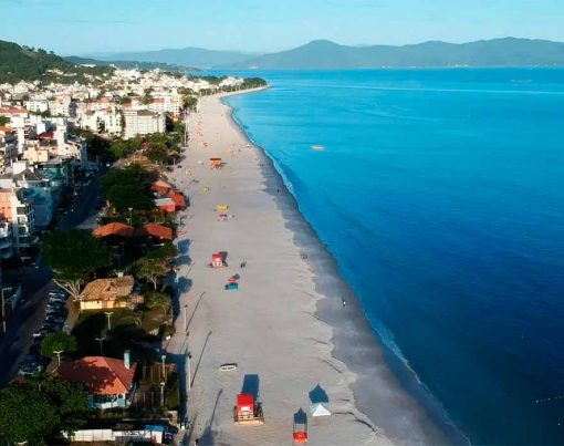 pacotes-em-oferta-para-canasvieiras-em-florianopolis-no-reveillon-2022