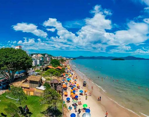Viagens-de-reveillon-2023-para-Florianopolis-e-Praias-em-promocao